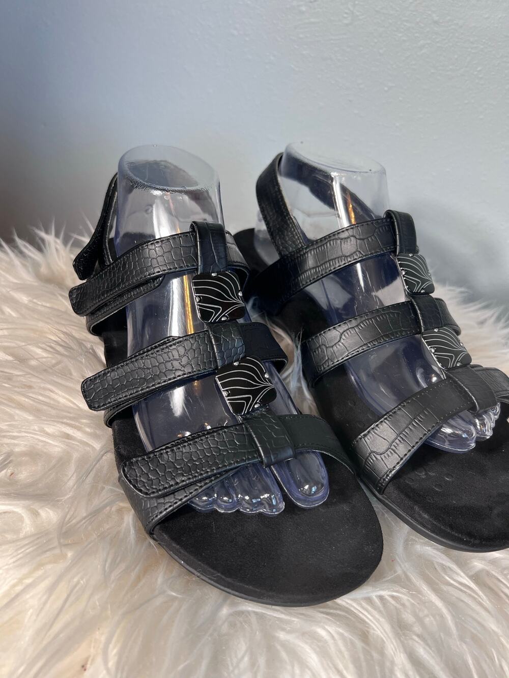 Vionic Amber Black Sz 9.5 Womens Comfort Walking Sandal Croc Slingback Orthotic